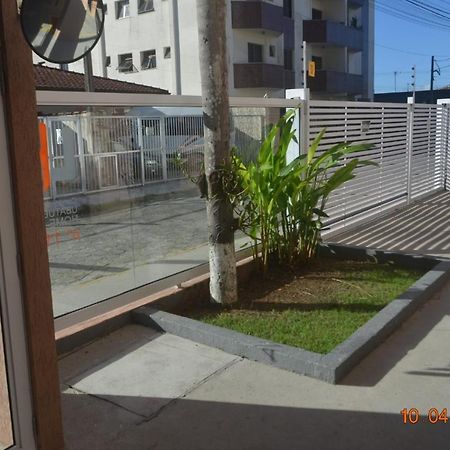 Apto Ubatuba Home - Centro C Vista Bagian luar foto