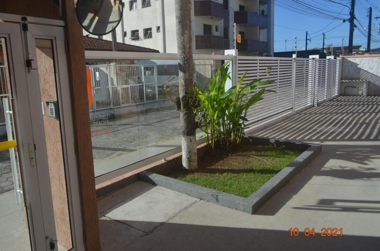 Apto Ubatuba Home - Centro C Vista Bagian luar foto